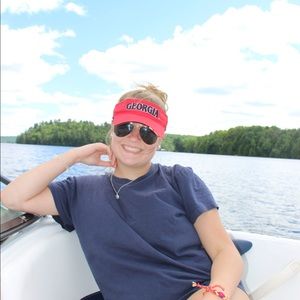 Meet your Posher, Georgia